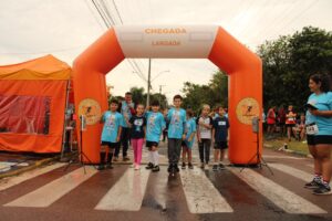 50 atletas mirins participaram da Corrida