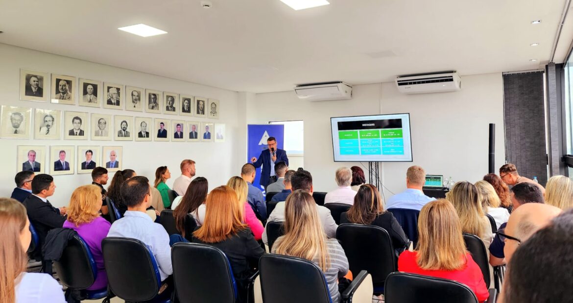 Inteligência artificial: “o futuro chega em 800 dias” será o tema do primeiro Café com Negócios de 2024