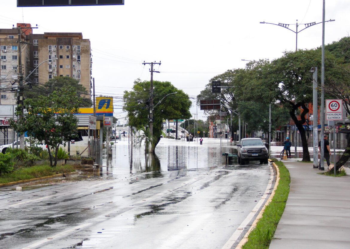 30 dias após as enchentes e os impactos no Rio Grande do Sul  