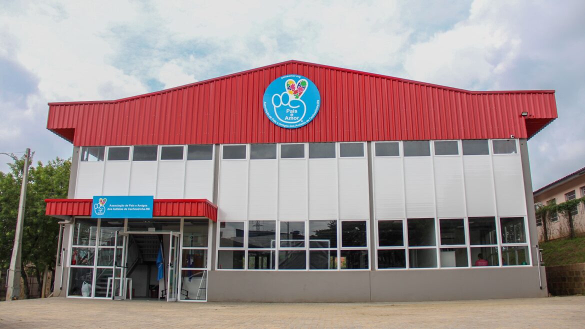 Pais e Amor busca doações para realizar Galeto Solidário