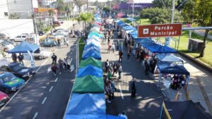 Rua Aberta de Julho terá Vaneira, Pagode e Feira de Adoção de Animais