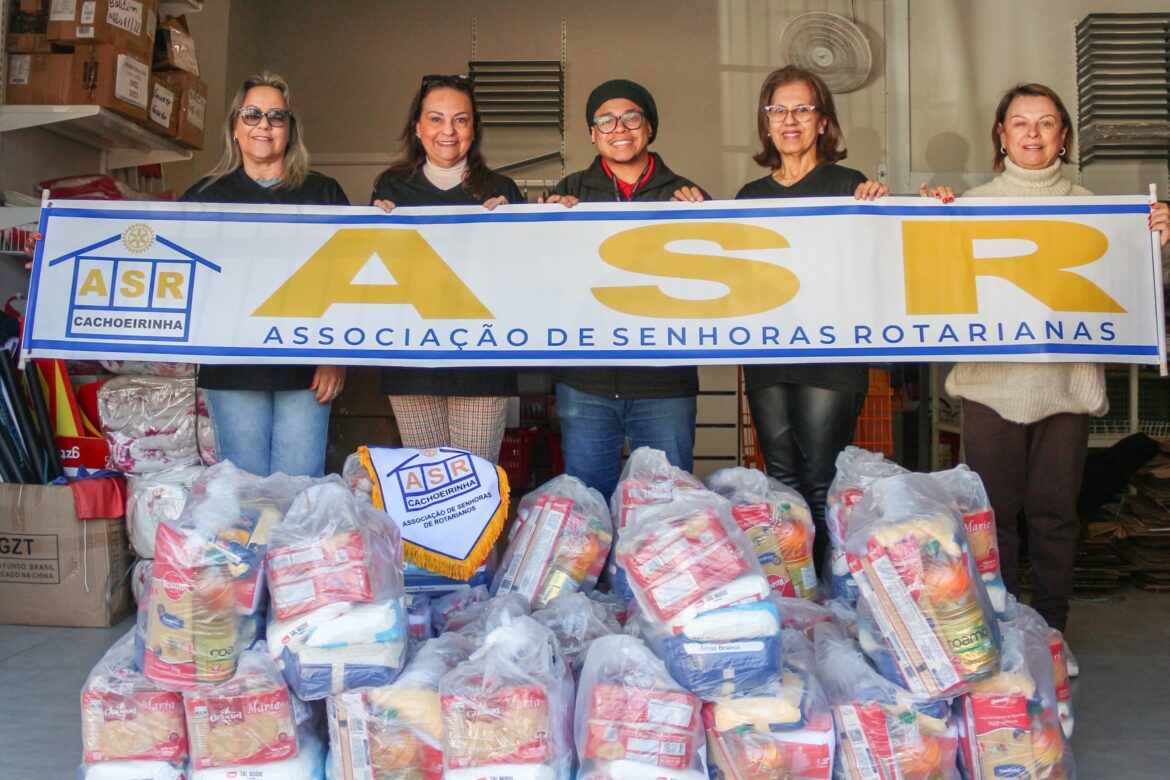 Lojas Grazziotin doa cestas básicas a Associação das Senhoras de Rotarianos de Cachoeirinha