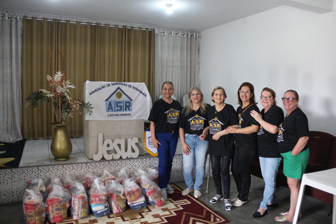 Associação das Senhoras de Rotarianos realiza entrega de cestas básicas em Cachoeirinha