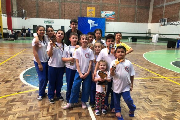 Projeto Judocas do Futuro conquista 20 medalhas em competição internacional no Uruguai