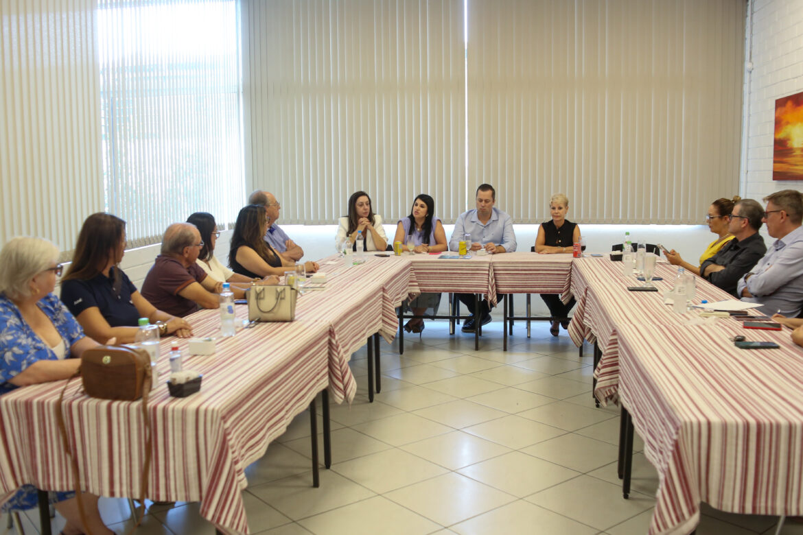 Cachoeirinha lança Selo Empresa Amiga da Mulher para combater a violência e promover inclusão no mercado de trabalho