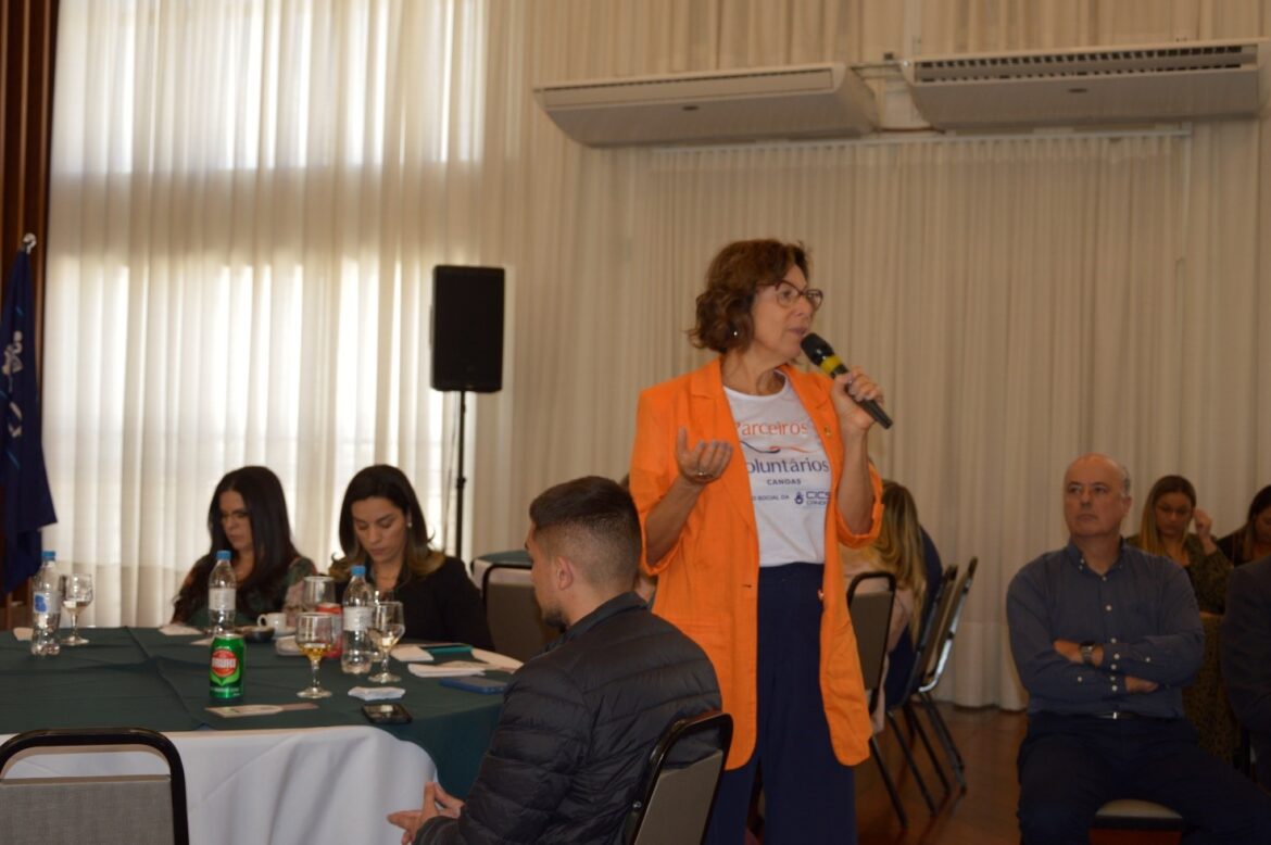 Leilão beneficente arrecada recursos para reforma da sala da Parceiros Voluntários Canoas