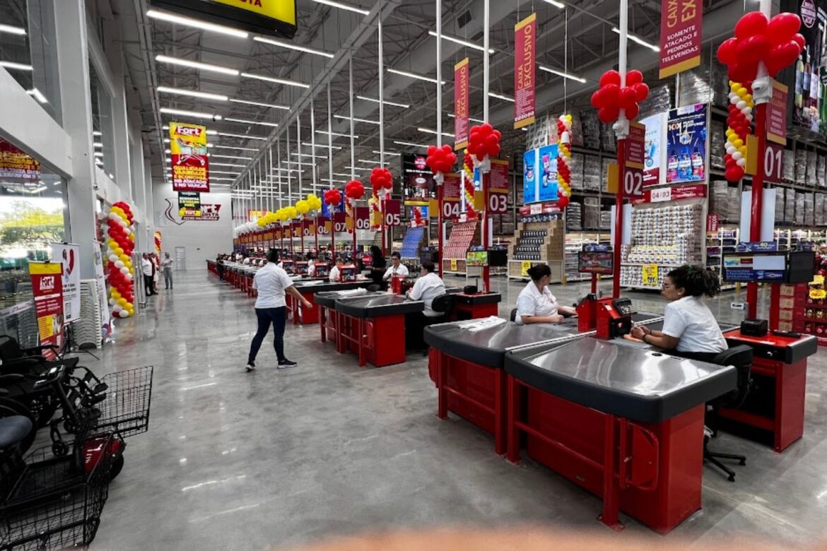 Com mais de 70 vagas abertas, Fort Atacadista promove seleção para nova unidade em Gravataí