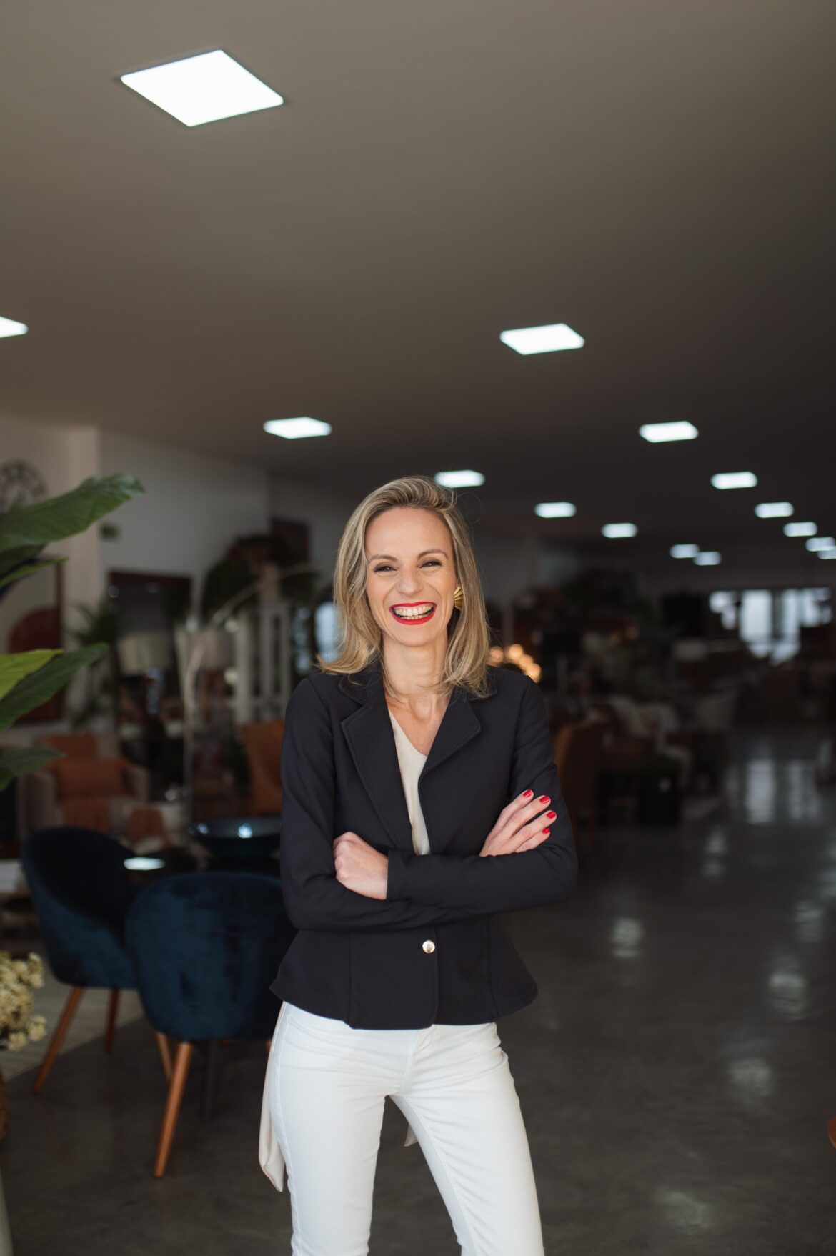 Casa Val aposta em consultoria de decoração personalizada e leva showroom natalino à FniC 2025