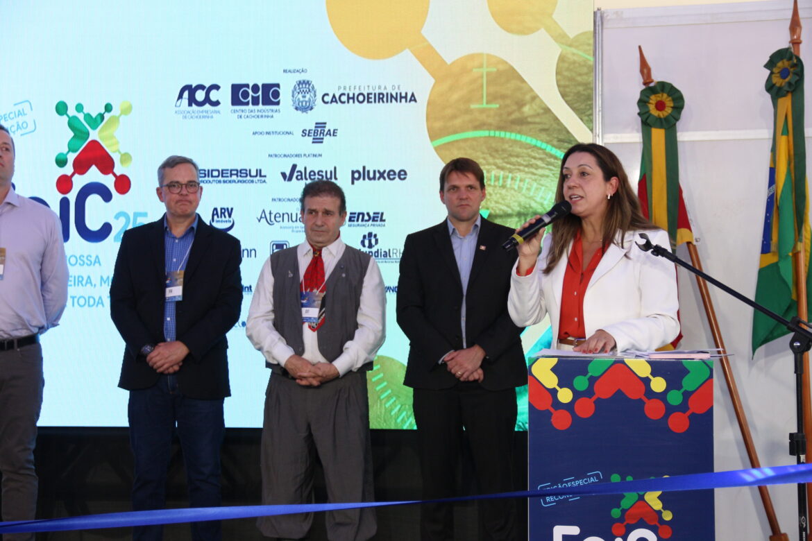 Cachoeirinha integra painel sobre inovação no setor público durante o Gramado Summit