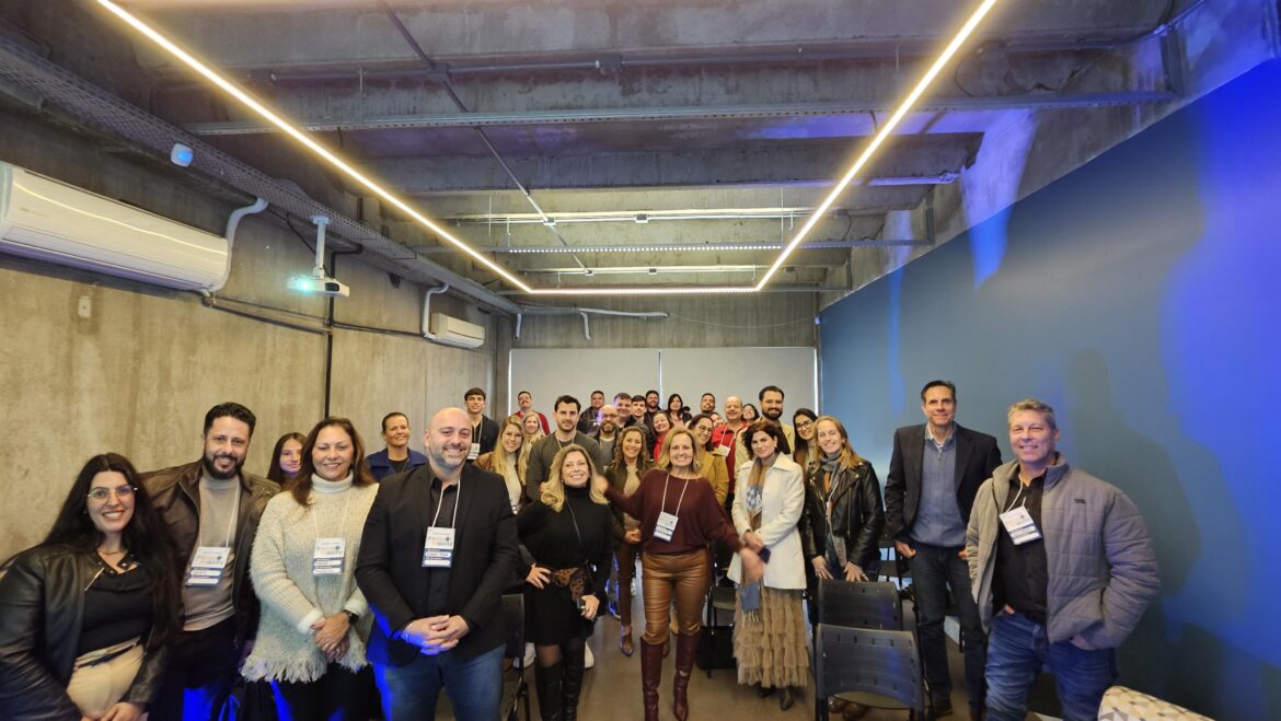 Evento sobre Inteligência Artificial reúne mais de 60 empreendedores em Gravataí