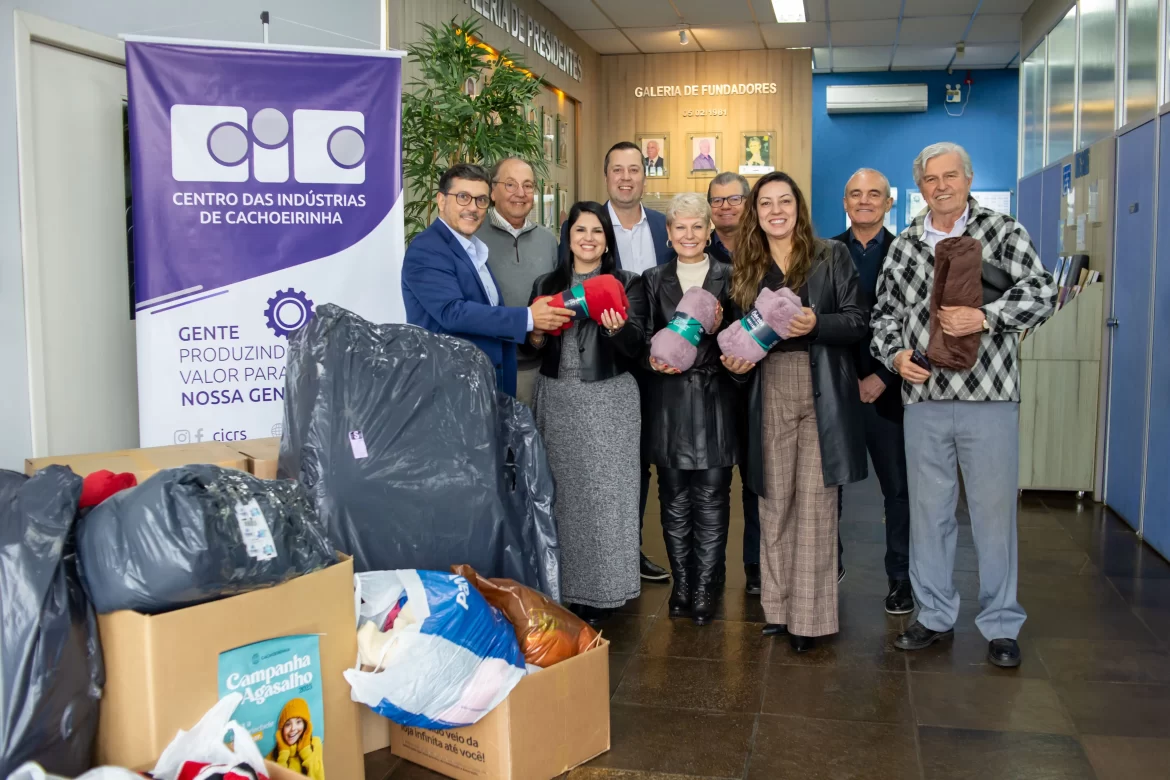 Com apoio de empresas, CIC doa mais de 2 mil itens à Campanha do Agasalho em Cachoeirinha