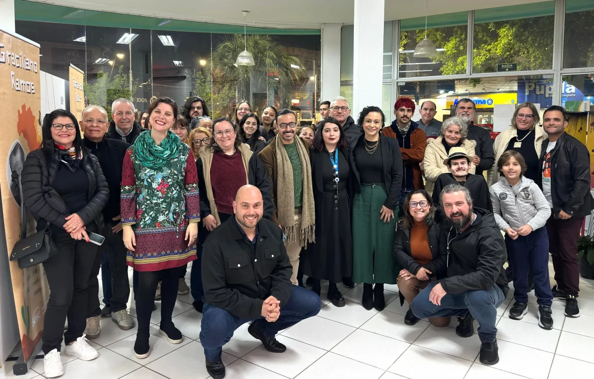 Mostra sobre Graciliano Ramos é aberta no Quiosque da Cultura de Gravataí