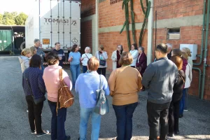 Ambientuus promove conscientização ambiental com visita de grupo da OASE