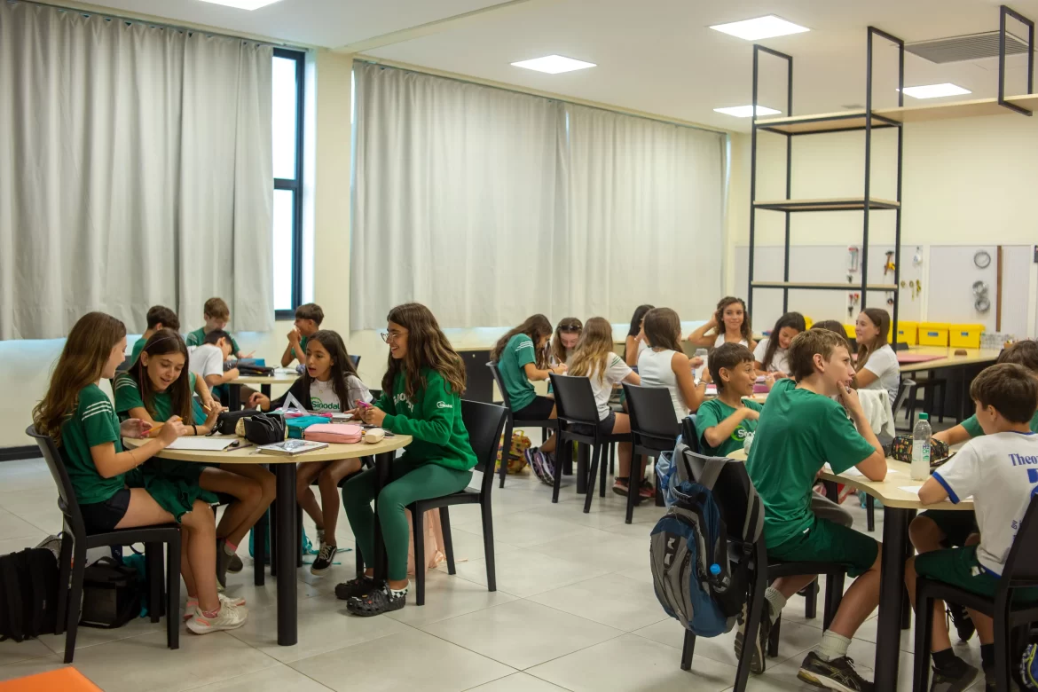 Sinodal Prado Gravataí prepara alunos para o mundo com programa bilíngue e dupla certificação